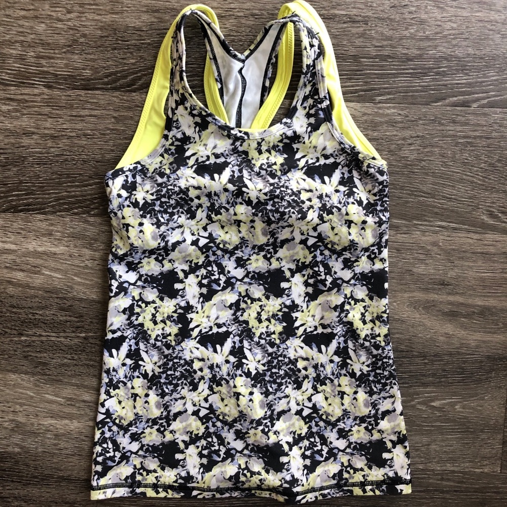 Lululemon Tank with built in bra